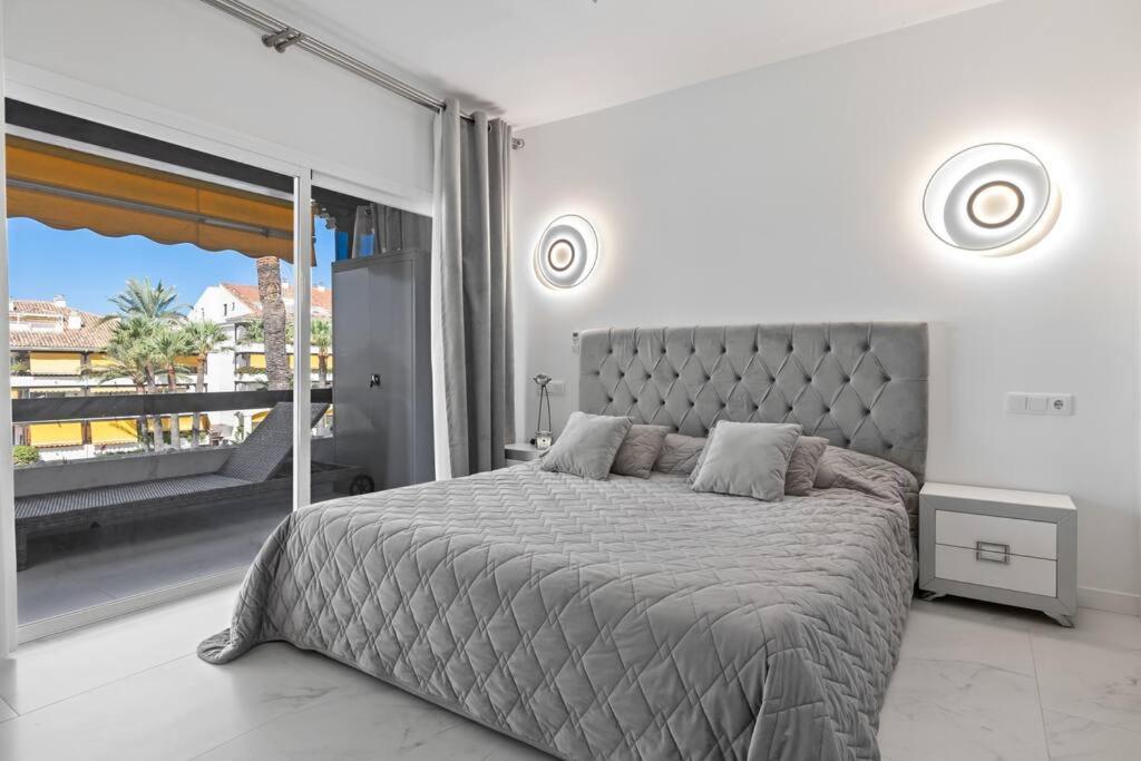 Appartamento Fabulous 1 Bedroom Flat With Pool At The Golden Mile